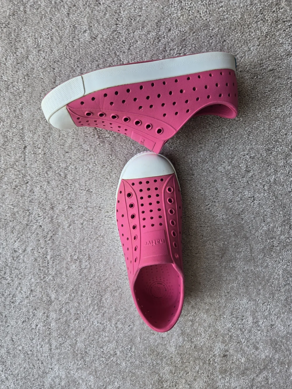 Native Kids Slip-On Sneakers in Bright Pink with White Toe Caps - Picture 3 of 6
